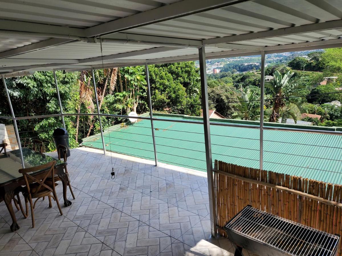 Gem Of Manor Drive Aparthotel เดอร์บัน ภายนอก รูปภาพ
